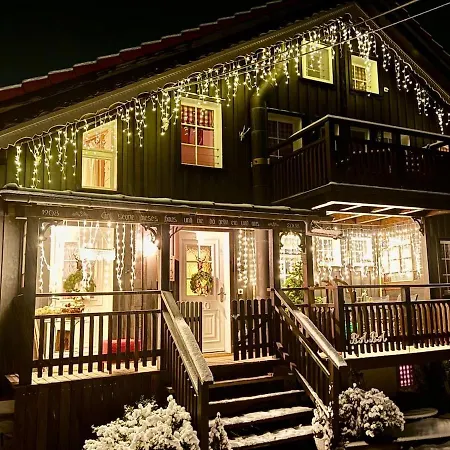 Baba Wengen Lisa Apartment